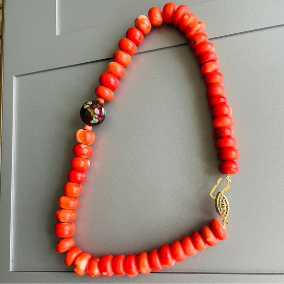 Vintage Natural Round Carved Coral & Cloisonné Bead Antique Chinese Neck… - Picture 5 of 8